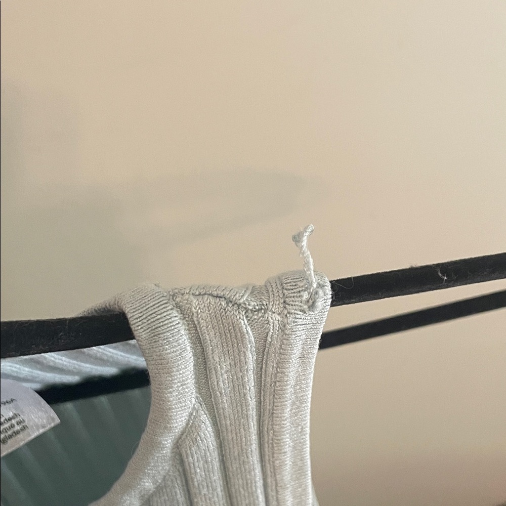 Divided Light Blue Ribbed High-Neck Tank - Picture 2 of 2